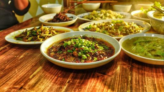 毛*东泽**喜爱故乡风味