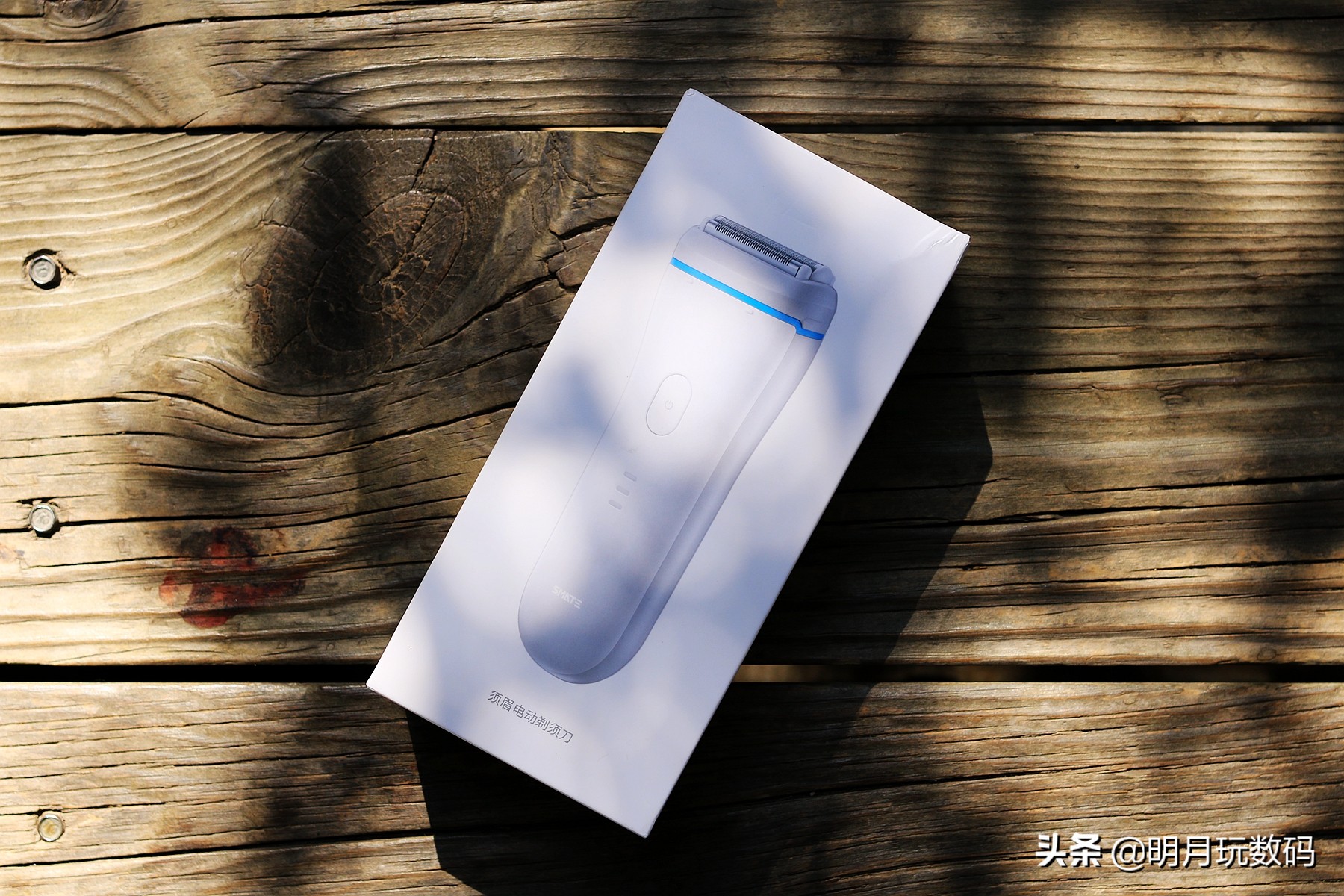 最好用的迷你剃须刀测评,飞利浦剃须刀哪款最好最实用测评