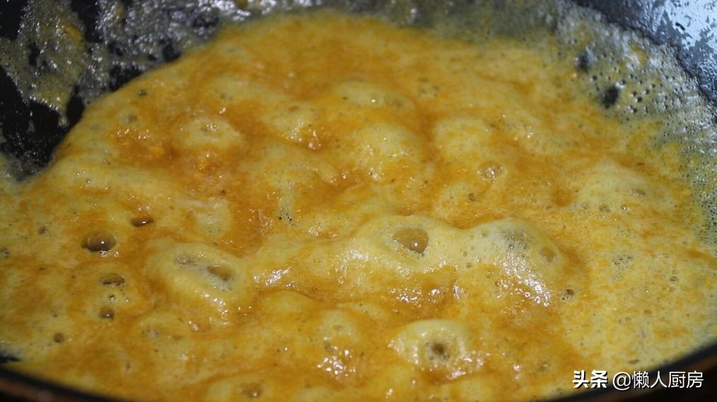 如何挑肉质肥美的皮皮虾,又到了吃皮皮虾的季节