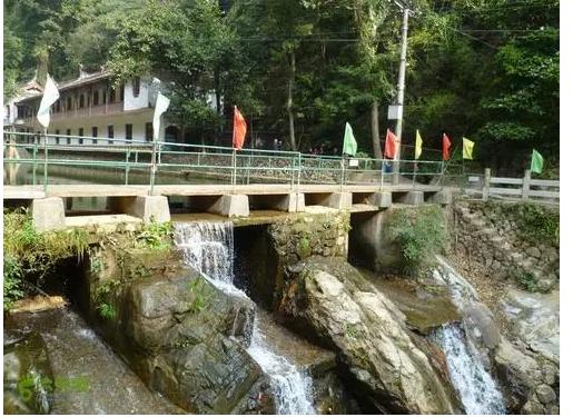 福建旅游景点火山岛,福建灵通岩山顶的风景你值得一看