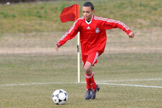利物浦右后卫阿诺德是黑人吗；神奇66号为什么被称之为太子爷？