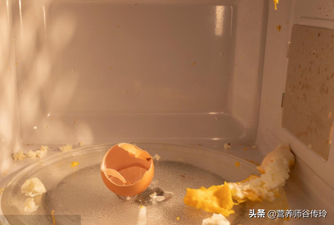 千万别微波加热这4类食物，不是危险就是不健康