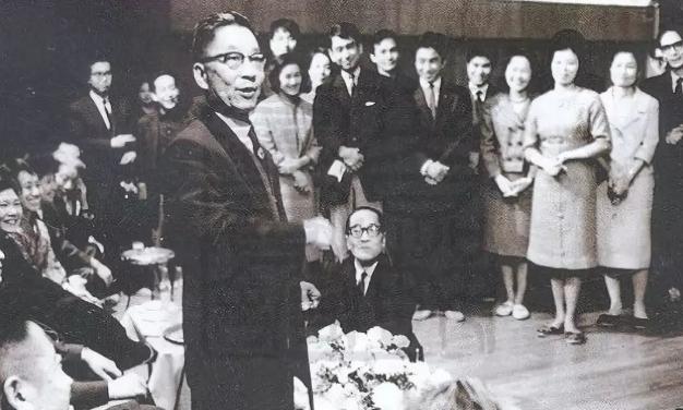 老舍相声,郭德纲危机中遇贵人完整版