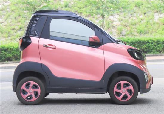 一款动感十足的汽车,开起来有趣的车