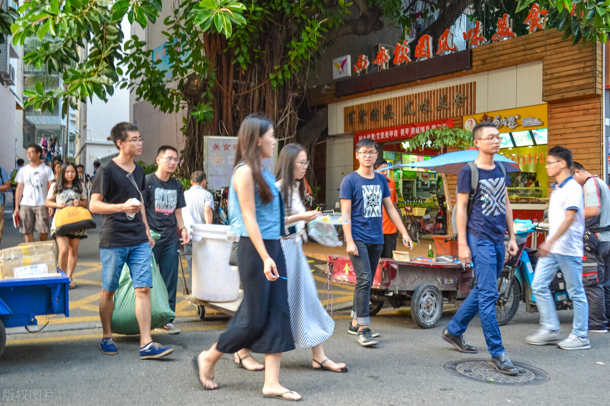 深圳集中抛售23套学区房,深圳学区房价格回调成交量回暖