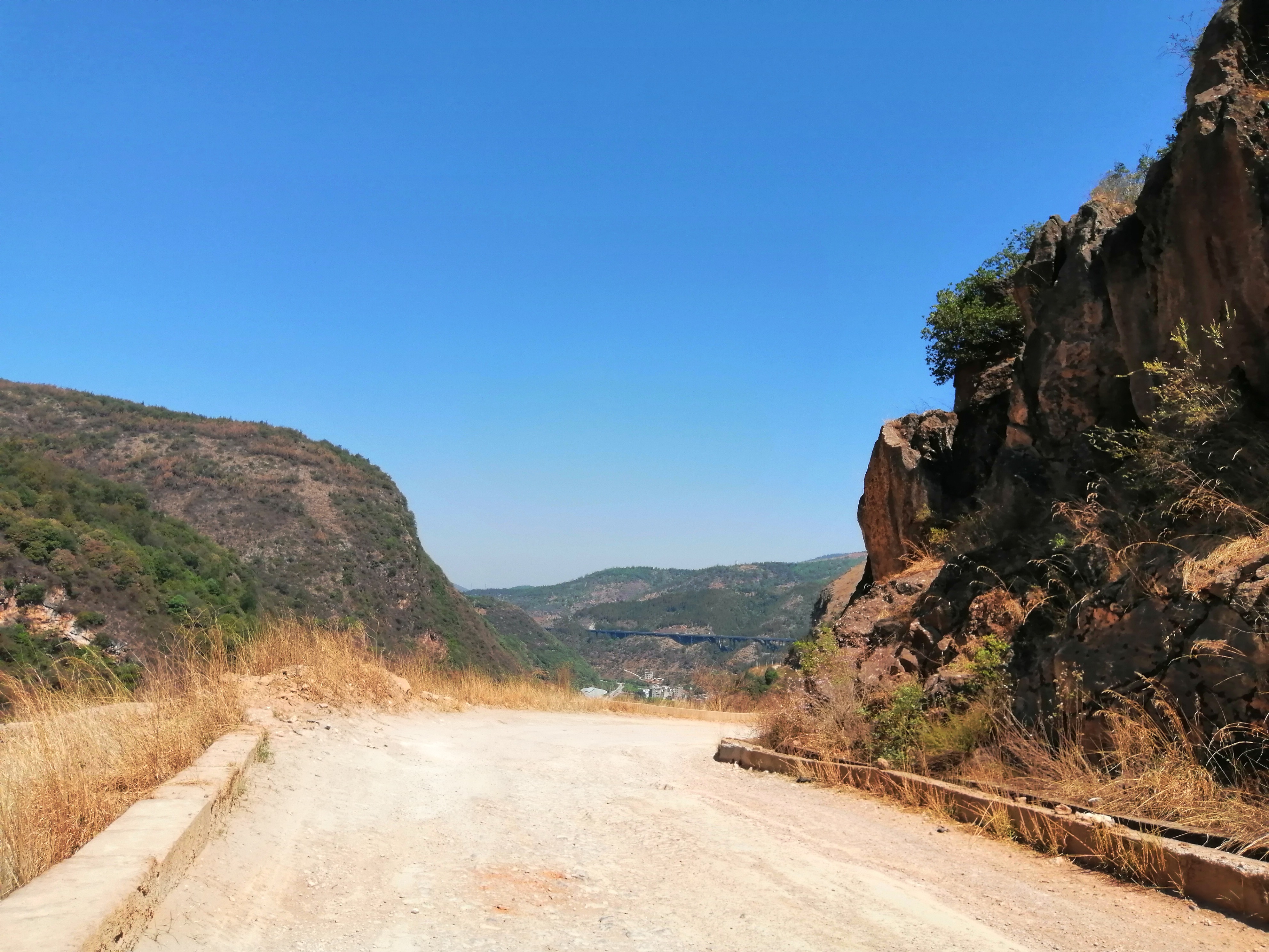转山转水只为来看你！天生桥溶洞，徐霞客离开昆明最后牵挂（一）