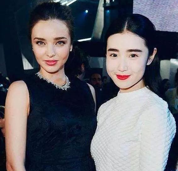 毛戈平遮瑕手法李佳琦 (李佳琦毛戈平推荐)