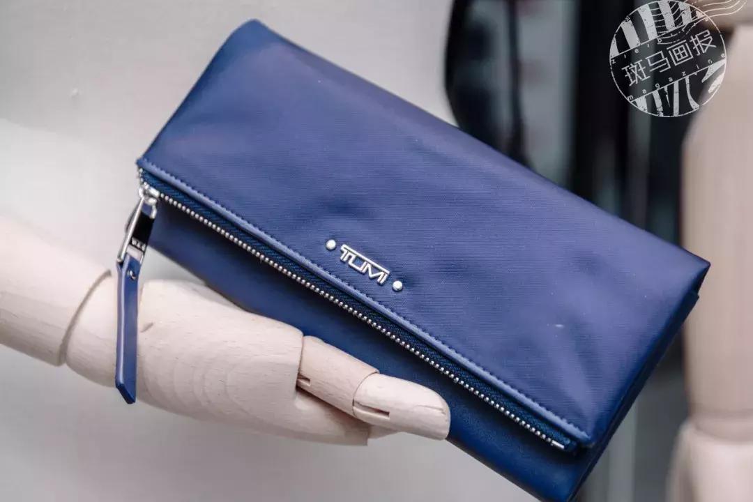 限时两个月：TUMI恒隆快闪店来了，“星爵”出没！