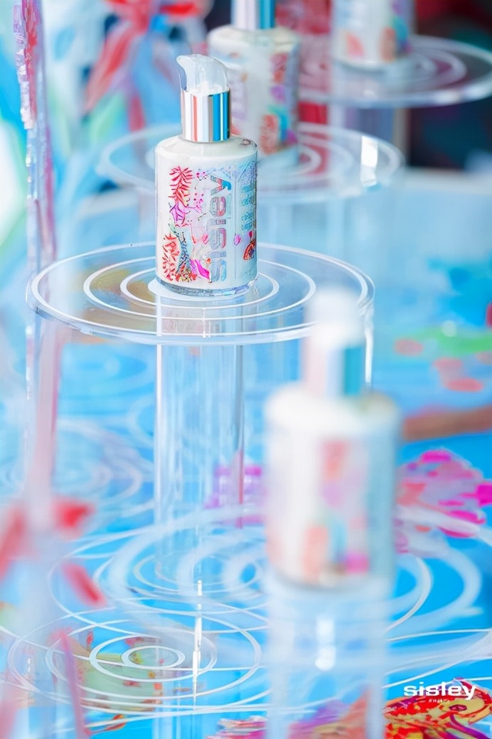 希思黎全能乳液125ml 锦鲤限量 (希思黎锦鲤凯旋限量版哪年推出的)