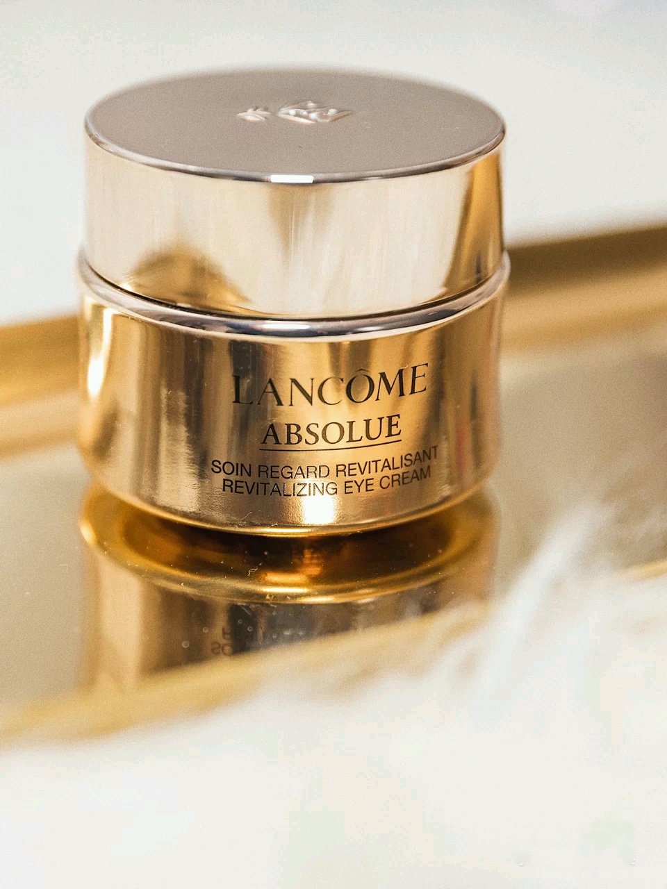 兰蔻眼霜菁纯眼霜适合什么年龄,兰蔻小黑瓶发光眼霜跟ahc眼霜测评