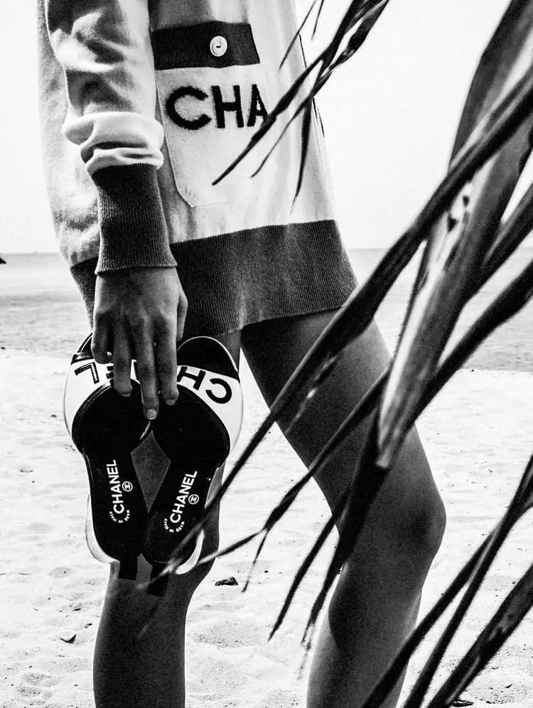 天气也太太太热了，这里有18双仙女拖让你美得不接地气！