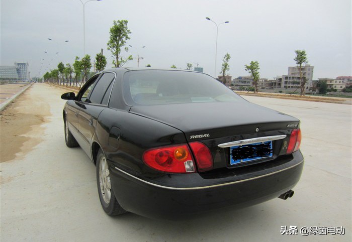 心中的神车,无法超越的经典别克君威