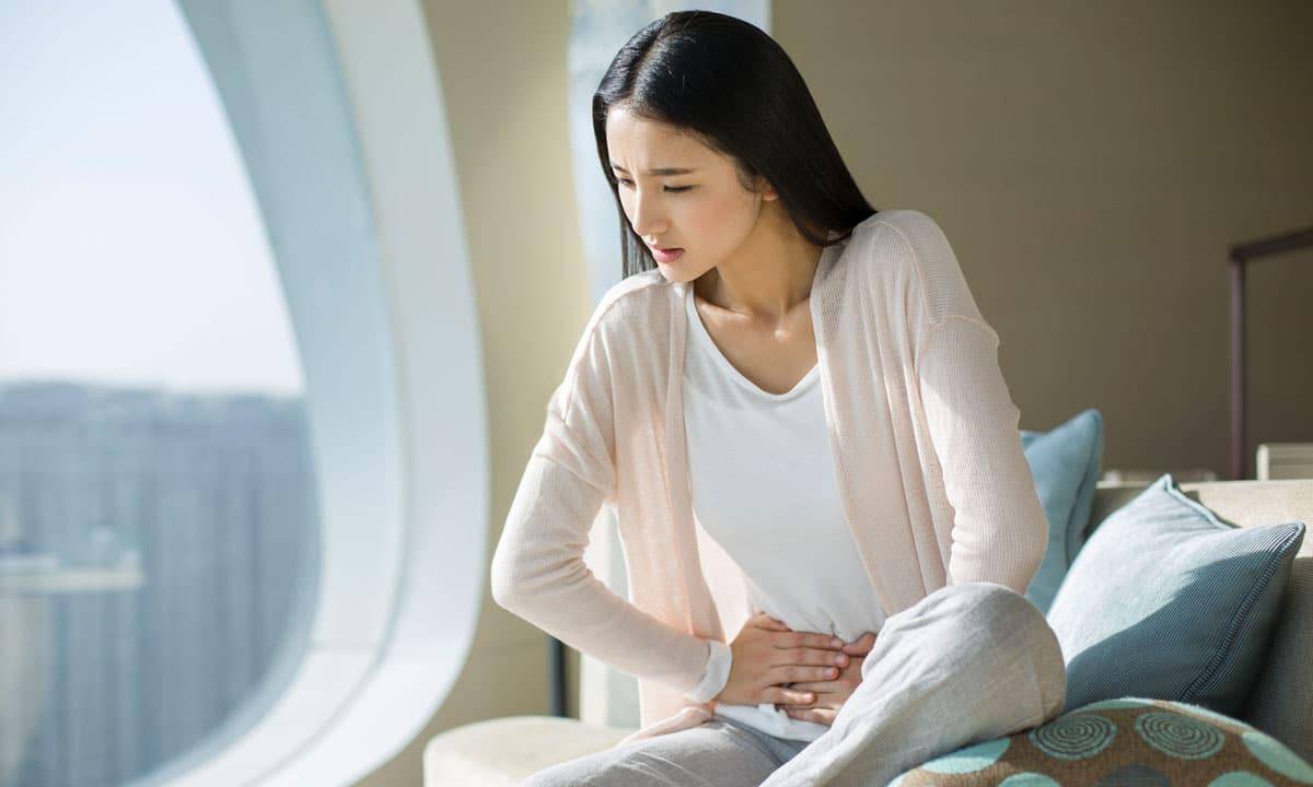 女性痛经被困扰,痛经怎么办教你一招轻松搞定