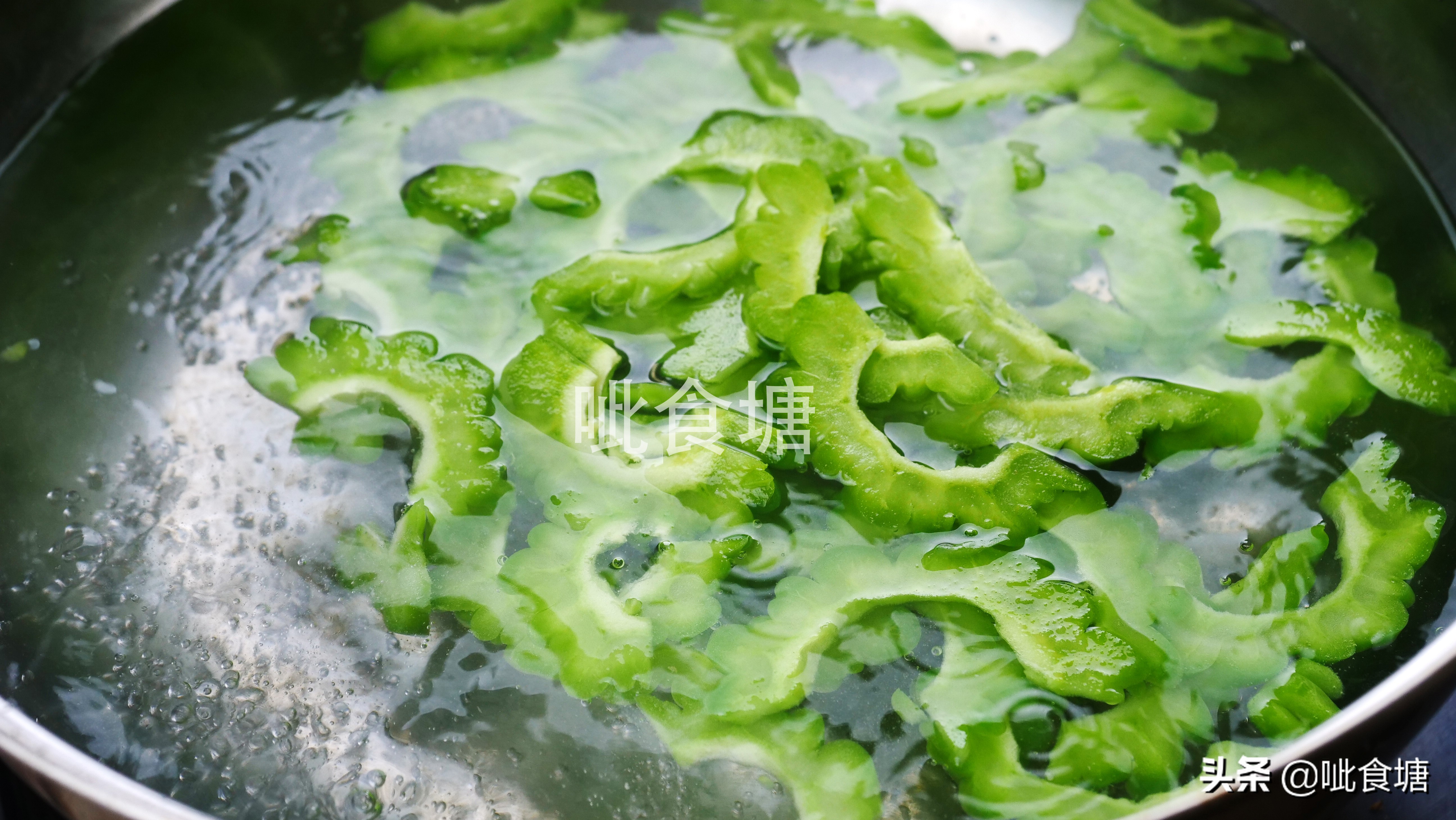 想吃苦瓜有好处吗,想生吃苦瓜怎么处理