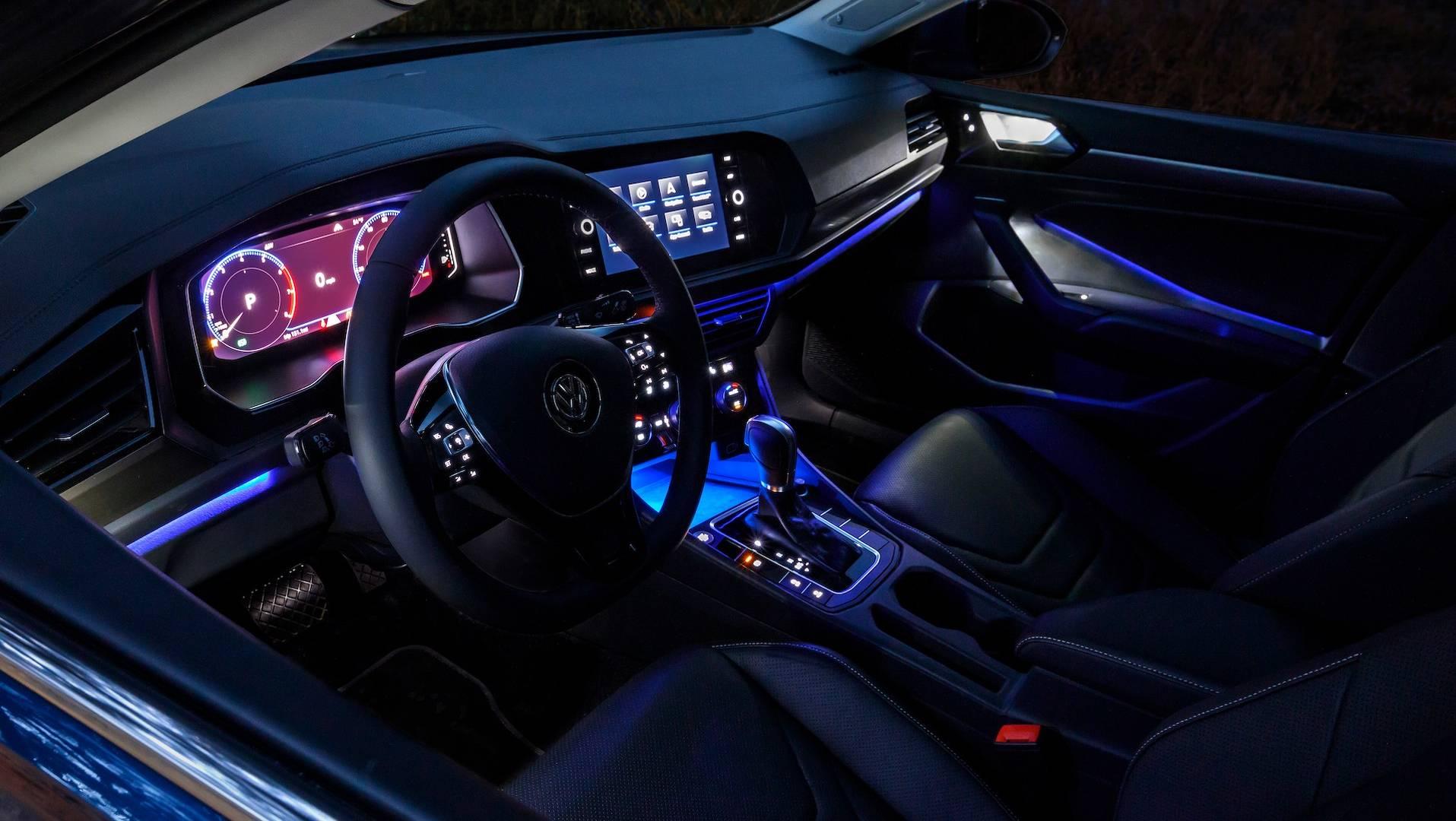 新一代大众速腾尺寸,全新一代速腾凸显高级感