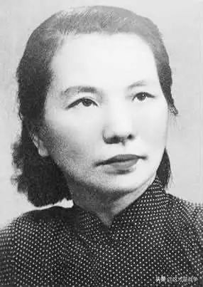 什么事让一个出身名门的白富美甘愿冒如此风险？