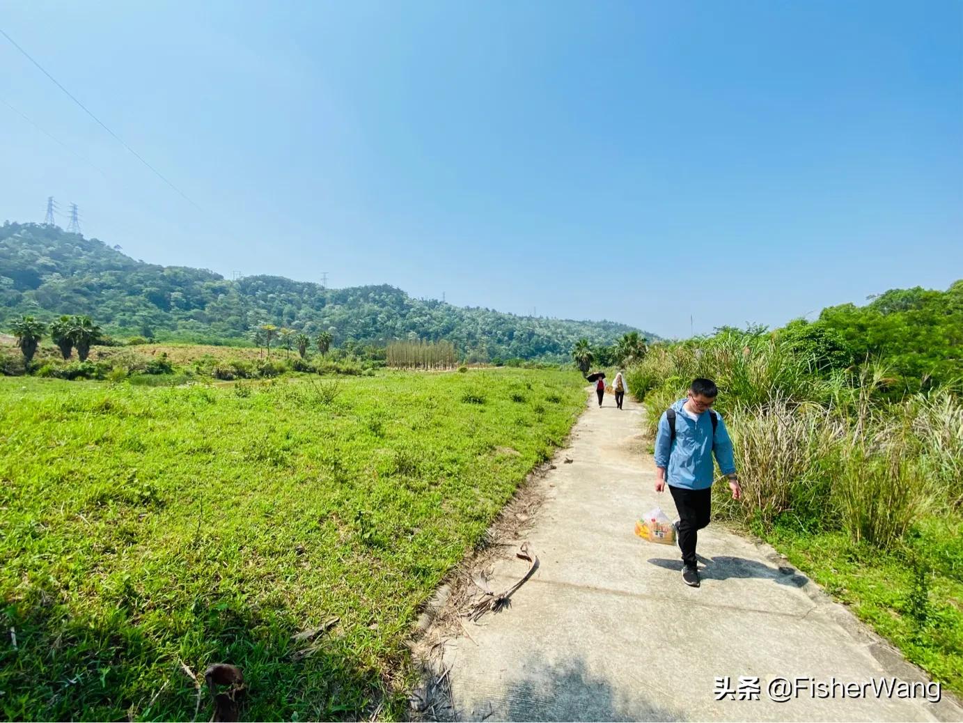 中毒or中暑，36度高温带两女生徒步，中道而退之登云-恩顶水库。