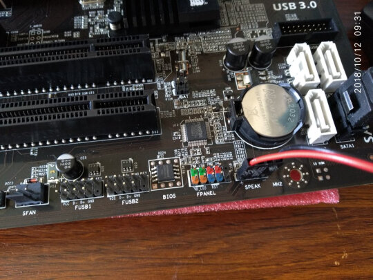 七彩虹v24主板怎么设置u盘启动,七彩虹cb85kprov24主板内存调整