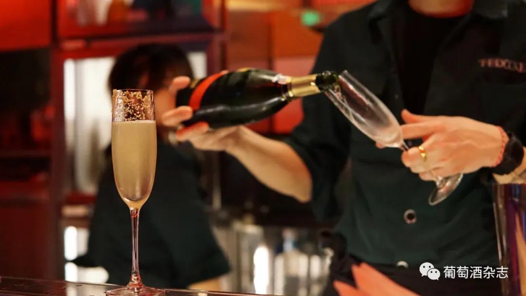 颜值与味道并存的一款起泡酒,好喝且有意义的起泡酒