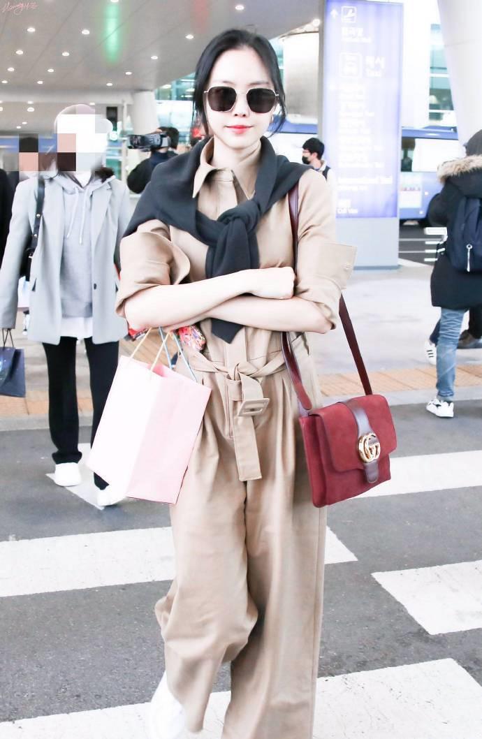 孙娜恩私服穿搭图片,孙娜恩每日穿搭