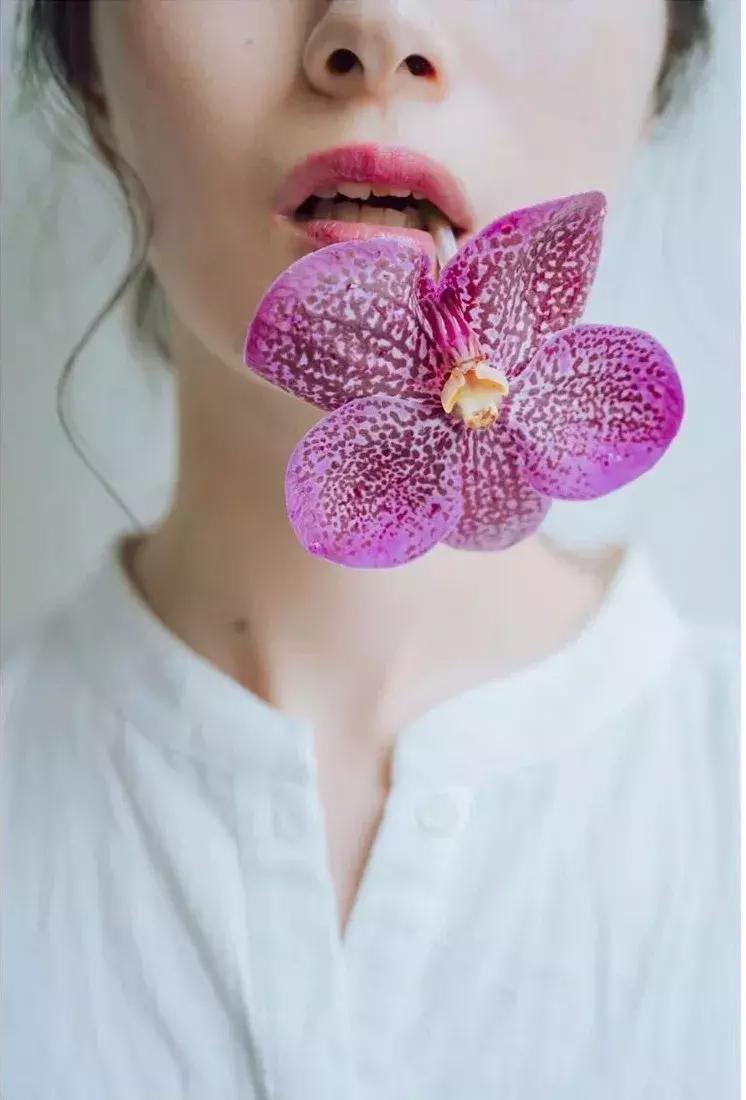 拍照时怎样做到不畏惧镜头,害怕镜头是什么症状