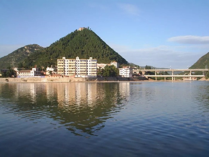 宝鸡附近避暑绝佳的地方,宝鸡十大避暑景点排名第一