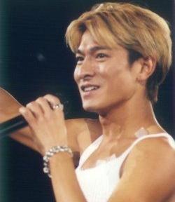 刘德华1999年演唱会超清1080,明星评价刘德华1999年演唱会
