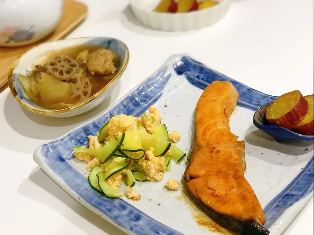 闲话味噌汁丨一碗一乾坤，满载眷恋故乡的温情！