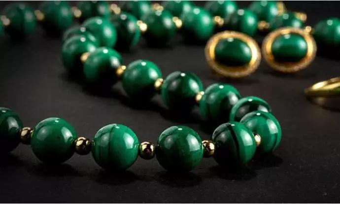 招财珠宝紫晶洞,招财吸金的珠宝