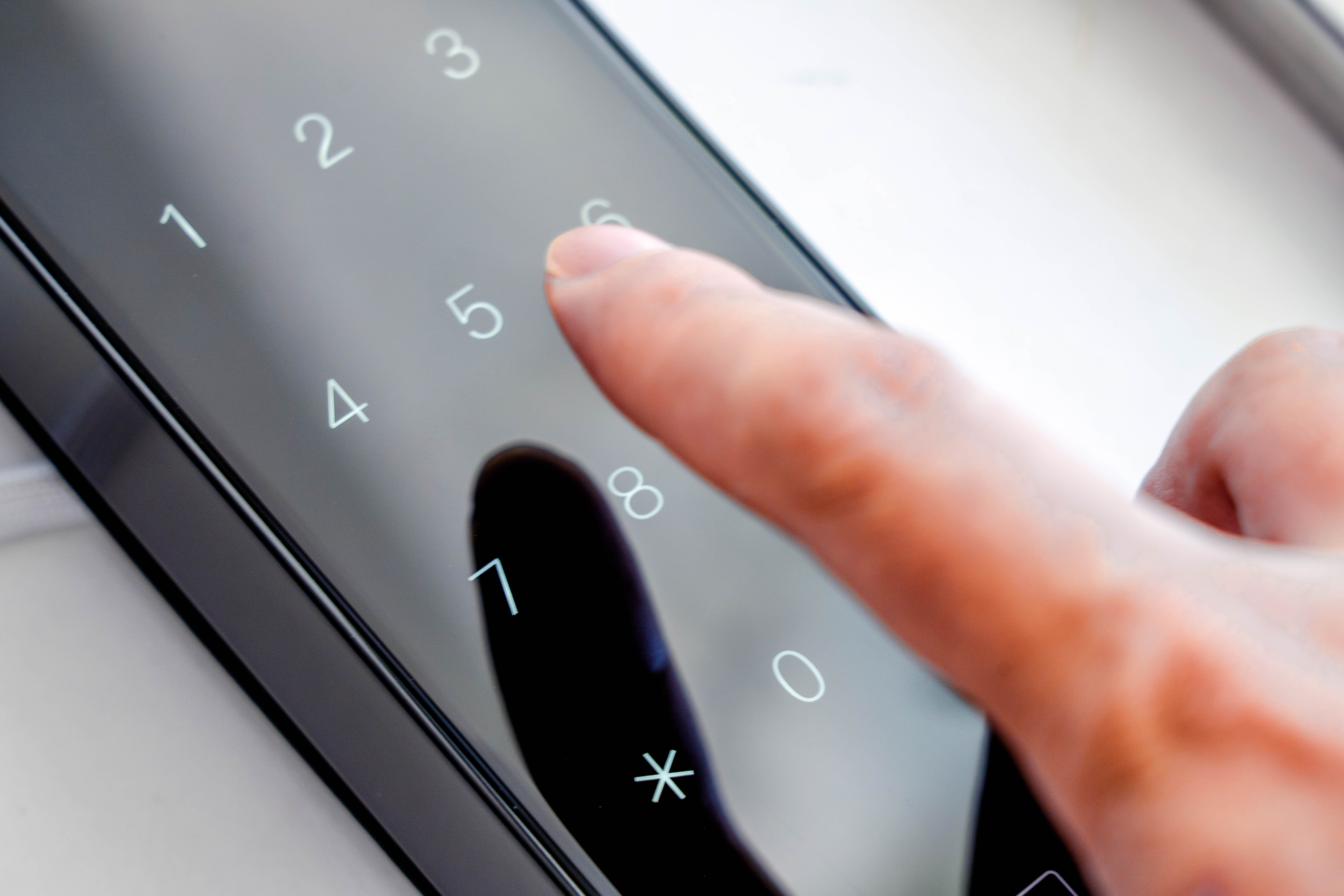 欧瑞博智能门锁s2最初密码为多少,欧瑞博s2门锁添加卡片