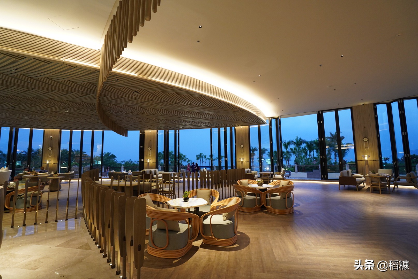 亚龙湾最新酒店客房，说三亚贵的进来看看