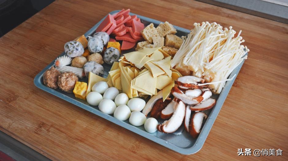 老公吃我做的回锅肉,自己在家做麻辣香锅真的太好吃了