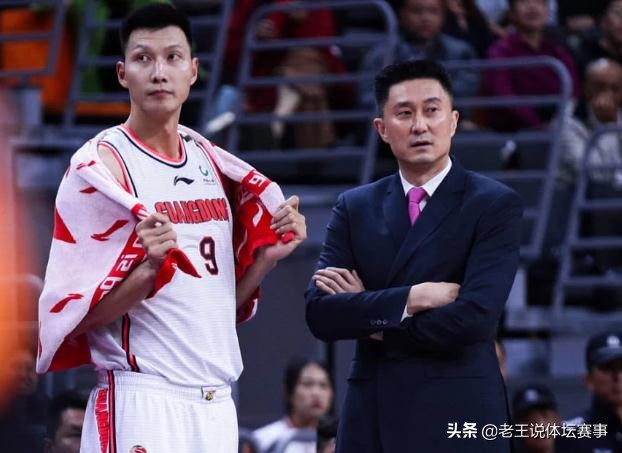 赵睿被易建联砸蛋糕后跑哪里去,赵睿生日砸蛋糕