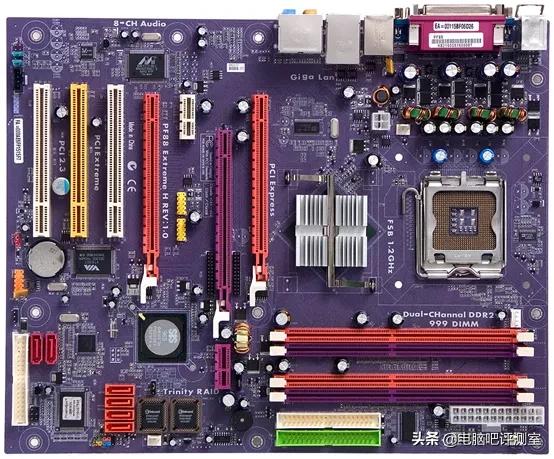 各种造型怪异的机箱,长得奇怪的电脑机箱