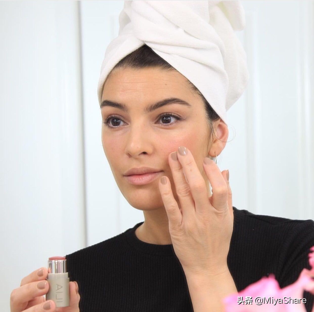 护肤品别乱用小心烂脸,一定不要囤的三种护肤品