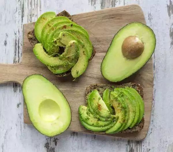 人生必备的一瓶精华,娇韵诗双萃精华适合多大年龄的