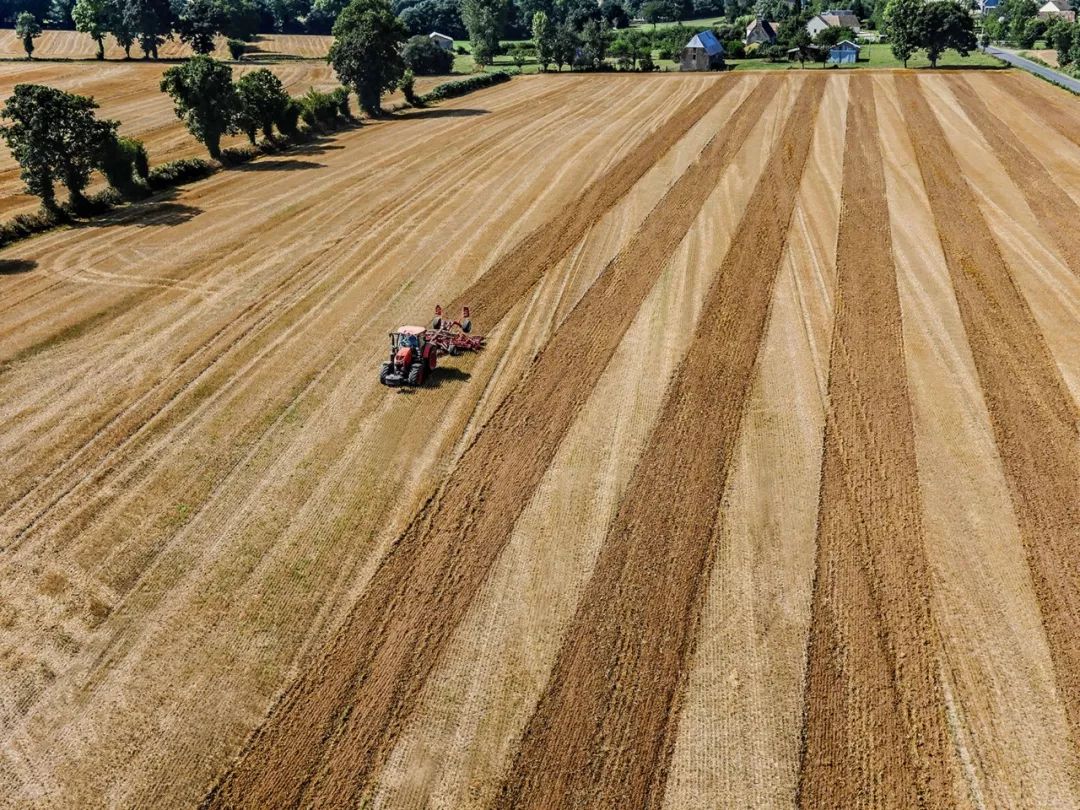 拖拉机十大畅销车型,十大品牌拖拉机2018排行榜
