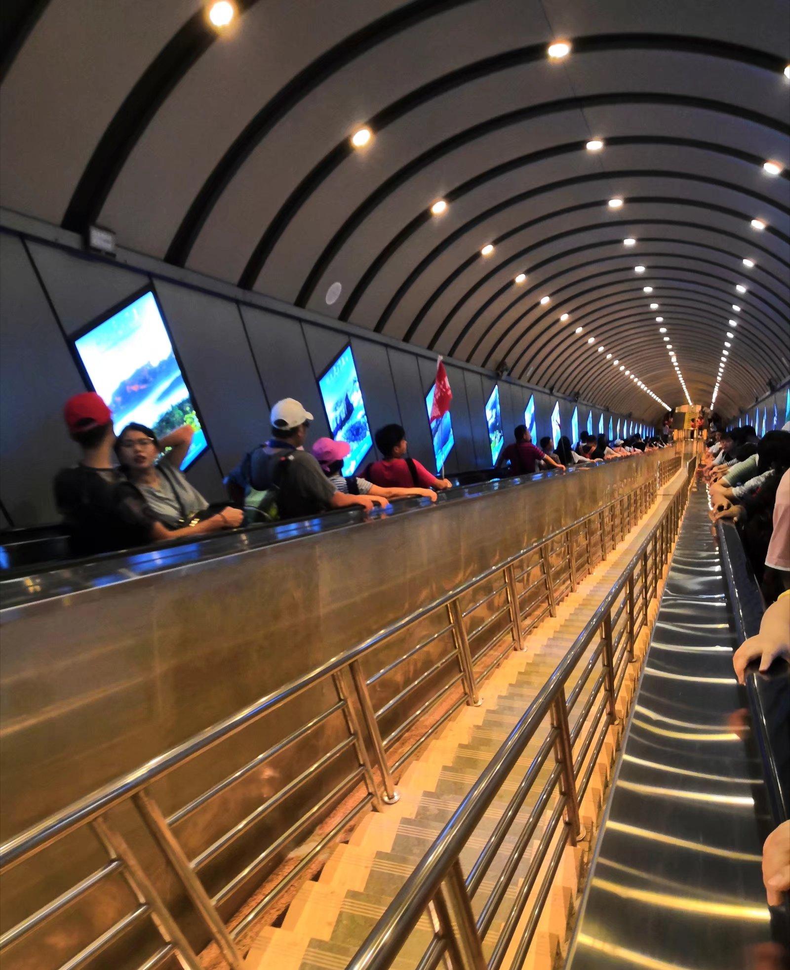 人间仙境湖南张家界,人间仙境天门山视频