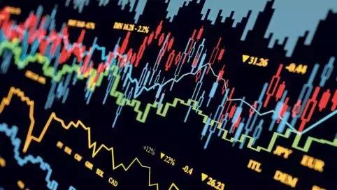 晋江系鞋企大混战,传奇从鼎盛到没落