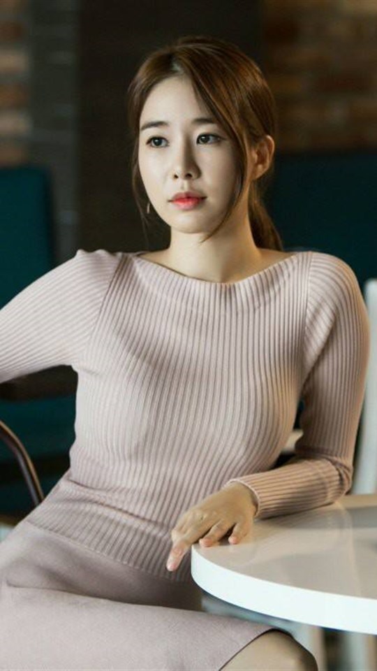 朴智妍和刘仁娜关系,韩国女演员朴智英