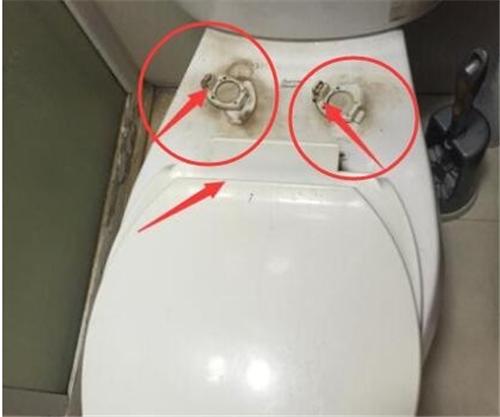 马桶盖怎么换视频大全,智能马桶盖能换普通马桶盖吗