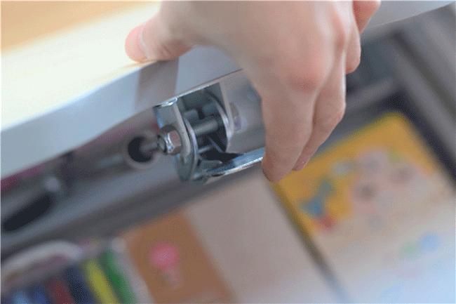 爱果乐学习桌椅调整方法视频,爱果乐儿童学习桌椅怎么搭配