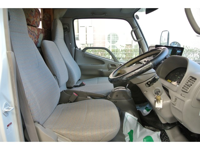 丰田海狮c型四驱房车,二手丰田海狮房车