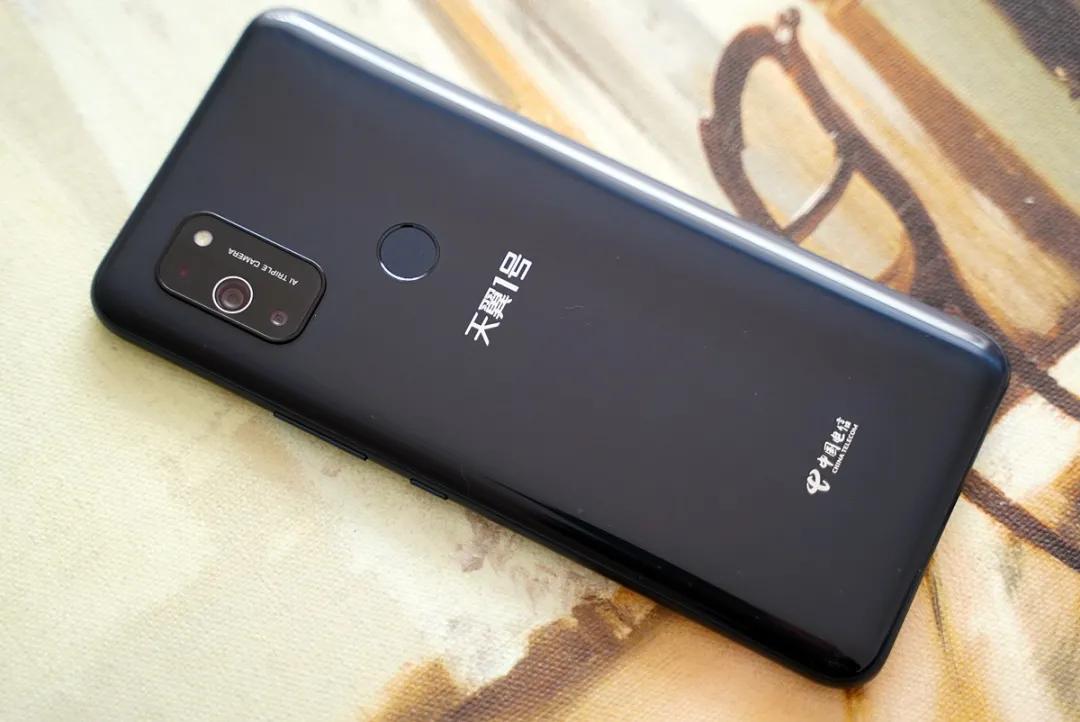 天翼1号跟其他5g手机有什么区别,中国电信5g手机套餐大全