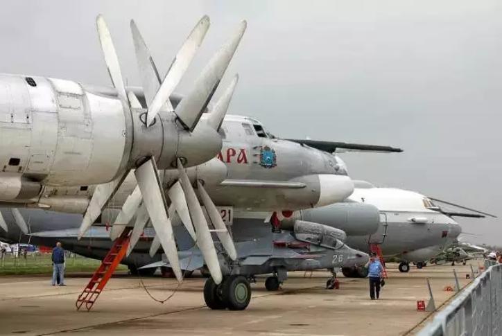 不知道飞机飞行原理,飞机起飞原理动图讲解