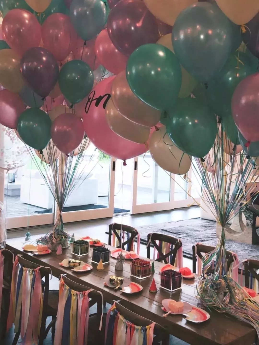 王诗龄戴的珠宝,王诗龄戴卡地亚手镯多少钱