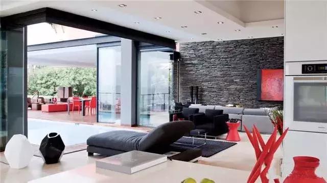 足球巨星c罗的别墅,梅西豪宅c罗豪宅