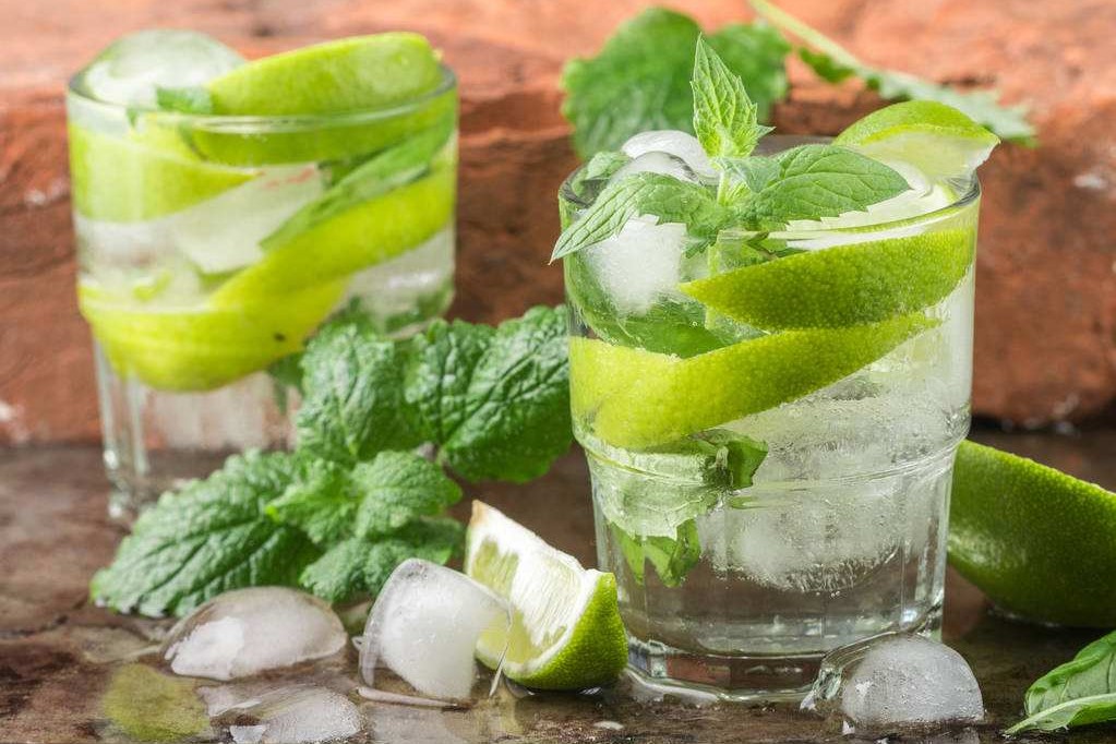 奶茶店柠檬红茶是什么味道的,奶茶店用哪种红茶做柠檬茶比较好