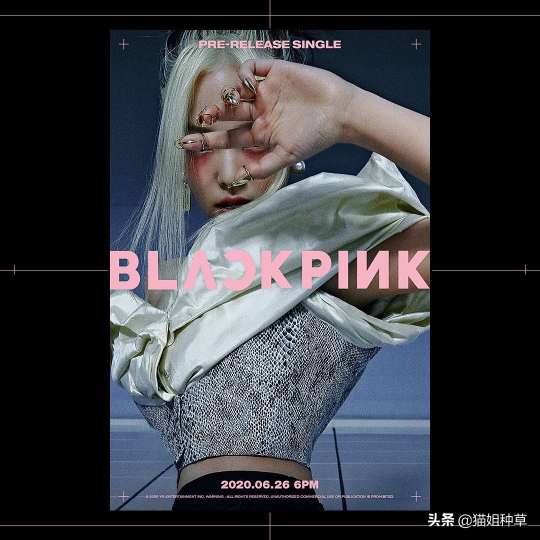 今年秋冬小配饰流行,今年流行款配饰