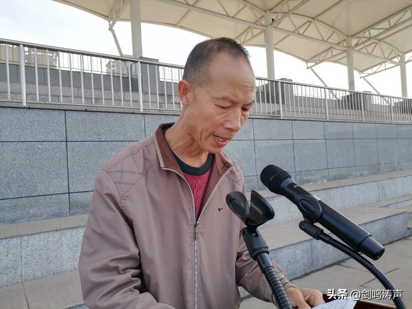 风驰电掣帅气逼人,风驰电掣神威